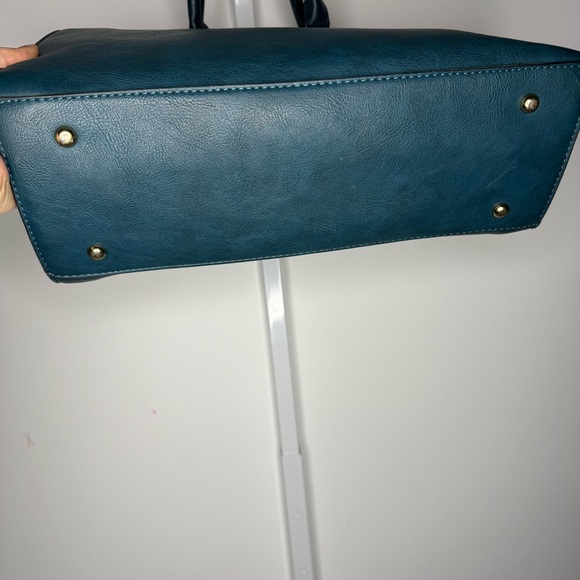 Dasien Blue/Green Teal Purse for Women. Leather Shoulder Bag with Gold Accents - Picture 12 of 12